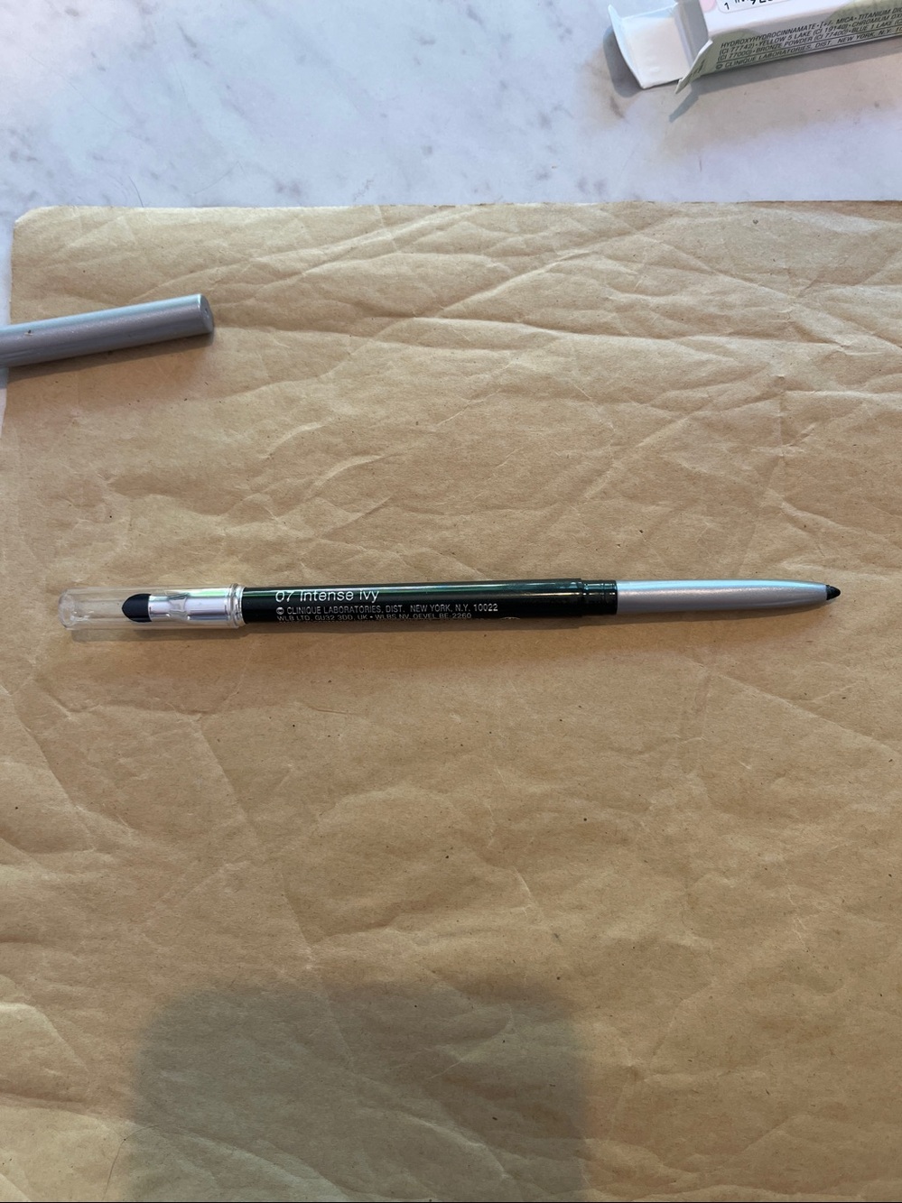 Clinique quick liner - 07 Intense Ivy. Beautiful color - Picture 3 of 4